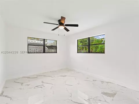 3246 Buchanan St, Hollywood, FL 33021 photo 19