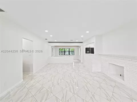3246 Buchanan St, Hollywood, FL 33021 photo 14