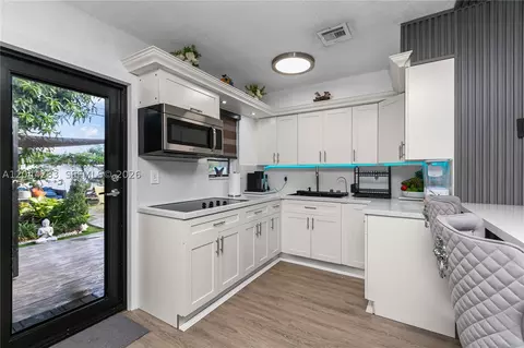 3311 NW 171st St, Miami Gardens, FL 33056