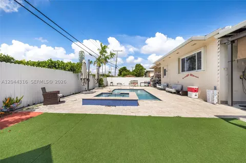 Exterior - 8330 SW 25th St, Miami, FL 33155 photo 6 of 7