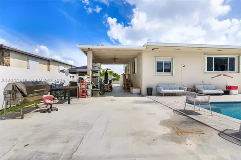 Exterior - 8330 SW 25th St, Miami, FL 33155 photo 4 of 7