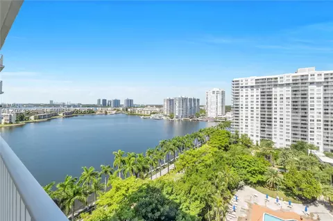 2851 NE 183rd St #1412E, Aventura, FL 33160