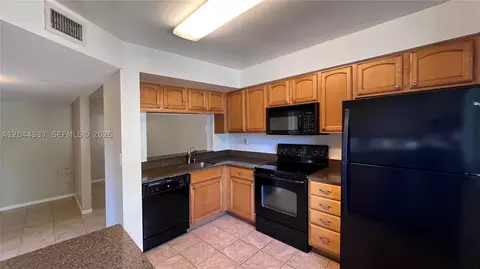 757 NW 92nd Ave #757, Plantation, FL 33324