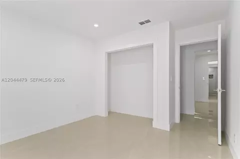 Bedroom - 191 SE 6th Ave, Hialeah, FL 33010 photo 13 of 17