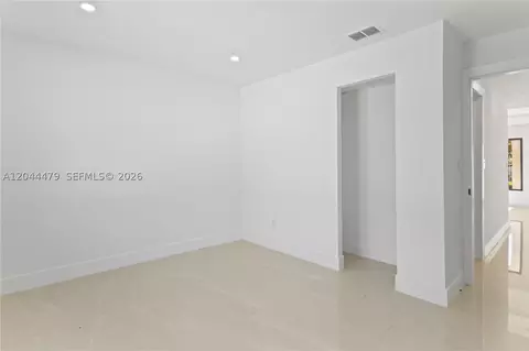 Bedroom - 191 SE 6th Ave, Hialeah, FL 33010 photo 3 of 17