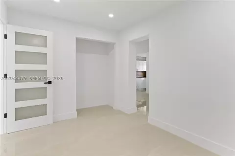 Bedroom - 191 SE 6th Ave, Hialeah, FL 33010 photo 11 of 17