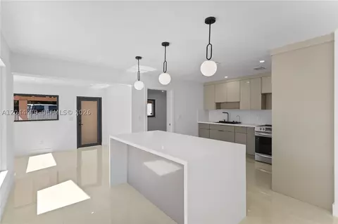 Kitchen - 191 SE 6th Ave, Hialeah, FL 33010 photo 3 of 9