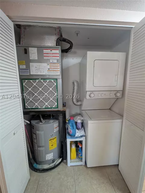 Other - 21 E 3rd St #205, Hialeah, FL 33010 photo 6 of 6