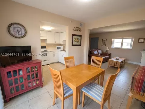 Dining - 21 E 3rd St #205, Hialeah, FL 33010 photo 2 of 2