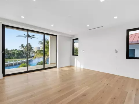 Bedroom - 2 Sunset Ln, Pompano Beach, FL 33062 photo 7 of 11