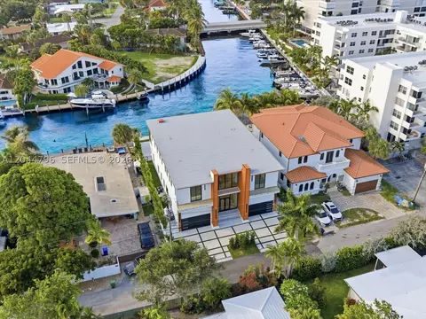 View/Area - 2 Sunset Ln, Pompano Beach, FL 33062 photo 3 of 7
