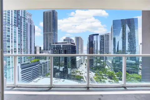 1250 S Miami Ave #2004, Miami, FL 33130