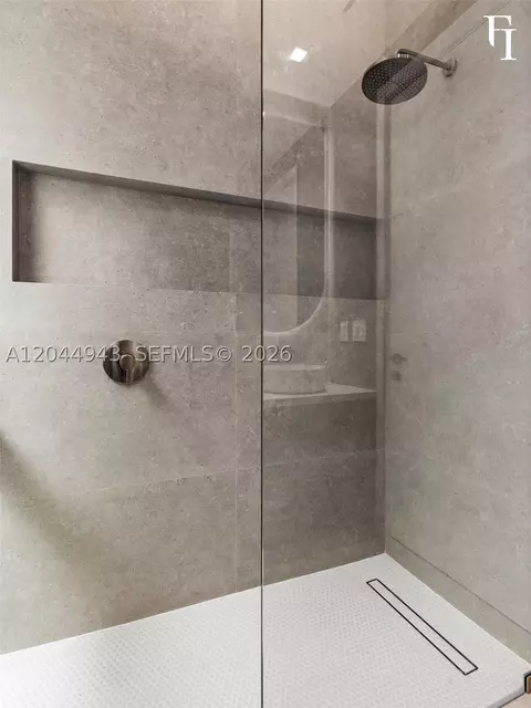 Bath - 1111 Alberca St, Coral Gables, FL 33134 photo 3 of 10