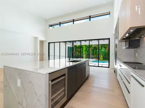 Kitchen - 1111 Alberca St, Coral Gables, FL 33134 photo 5 of 16