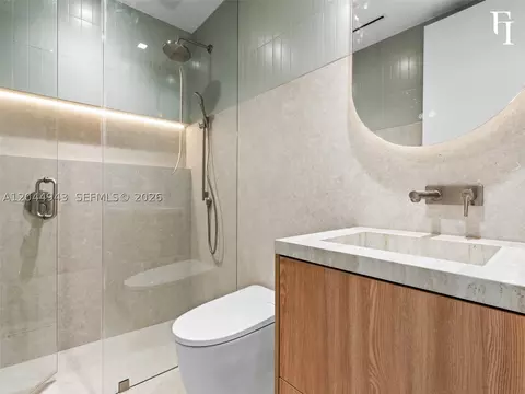 Bath - 1111 Alberca St, Coral Gables, FL 33134 photo 10 of 10