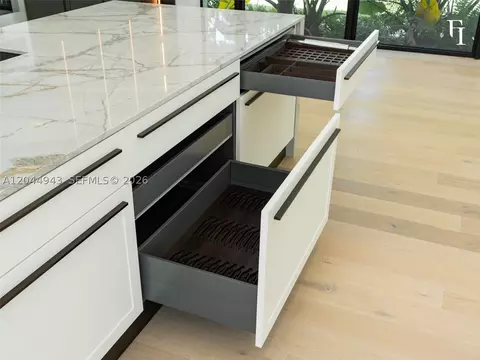 Kitchen - 1111 Alberca St, Coral Gables, FL 33134 photo 13 of 16