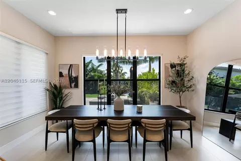 Dining - 8524 Shoreacres St, Boca Raton, FL 33434 photo 3 of 3