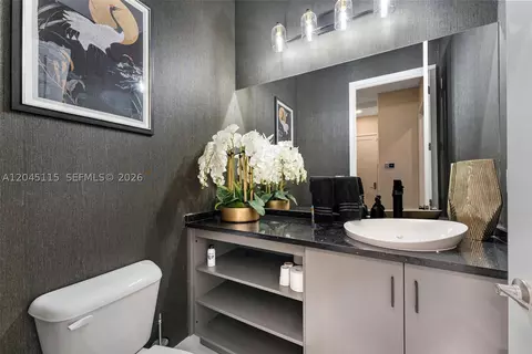 Bath - 8524 Shoreacres St, Boca Raton, FL 33434 photo 1 of 9