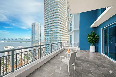 60 SW 13th St #4002, Miami, FL 33130