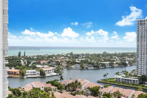 21055 Yacht Club Dr #2005, Aventura, FL 33180