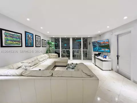 6770 Indian Creek Dr #PH-A, Miami Beach, FL 33141