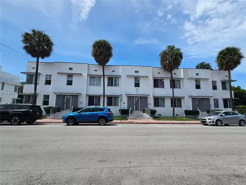 801 8th St #201, Miami Beach, FL 33139