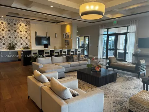View/Area - 3209 W 98th Pl, Hialeah, FL 33018 photo 2 of 6