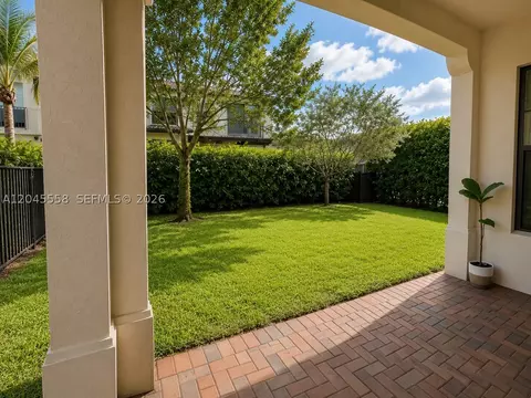 Exterior - 3209 W 98th Pl, Hialeah, FL 33018 photo 4 of 4