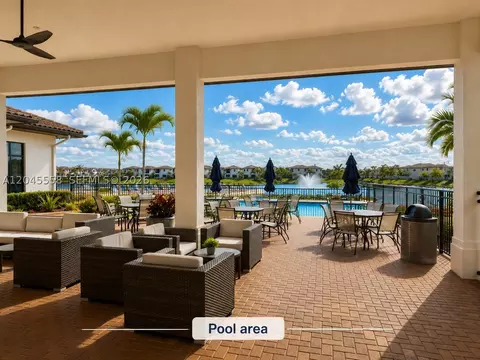 Exterior - 3209 W 98th Pl, Hialeah, FL 33018 photo 2 of 4