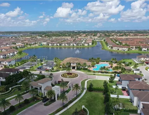 View/Area - 3209 W 98th Pl, Hialeah, FL 33018 photo 5 of 6