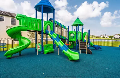 Other - 3209 W 98th Pl, Hialeah, FL 33018 photo 14 of 15