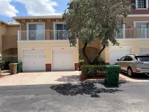 7432 Willow Grove Pl, Davie, FL 33314