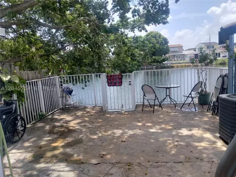 7005 W 15th Ave, Hialeah, FL 33014 photo 6