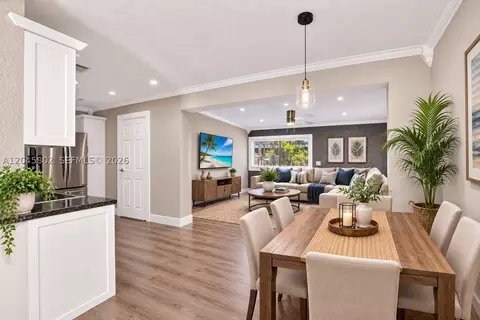 1300 N 70th Ter, Hollywood, FL 33024