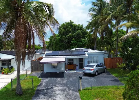 1445 NE 174th St, North Miami Beach, FL 33162