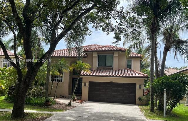 2851 La Paz Ave, Hollywood, FL 33026