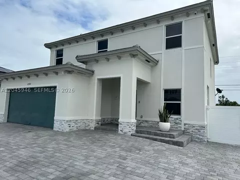 12760 SW 215th Ter, Miami, FL 33177