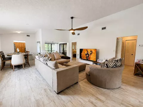 9606 SW 1st Ct #16-S, Coral Springs, FL 33071