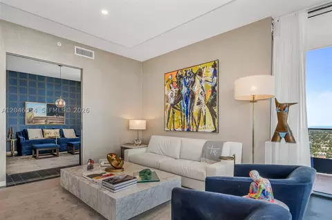 1000 Brickell Plz #PH5807, Miami, FL 33131
