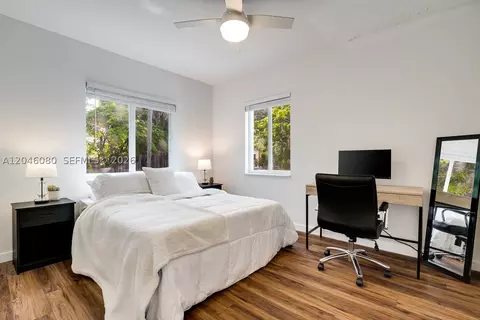 Bedroom - 2215 Tequesta Ln, Miami, FL 33133 photo 2 of 2