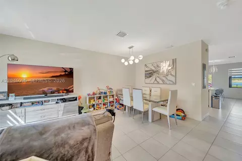 Other - 11295 W 34th Way, Hialeah, FL 33018 photo 2 of 14
