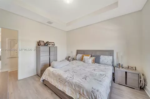 Bedroom - 11295 W 34th Way, Hialeah, FL 33018 photo 3 of 5