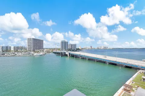 2016 Bay Dr #808, Miami Beach, FL 33141