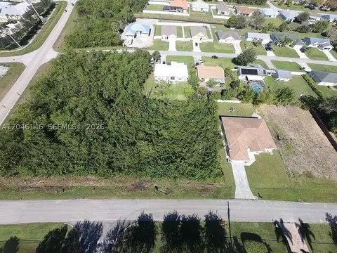 3757 Savona Blvd, Port St Lucie, FL 34953
