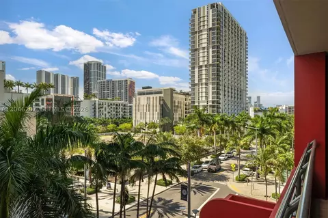 90 NE 32nd #404, Miami, FL 33127