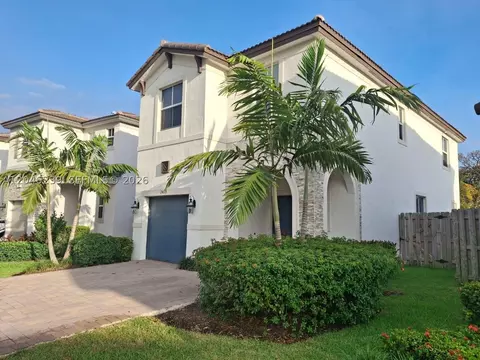 2439 NW 131st Cir, Miami, FL 33167