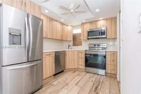8900 Washington Blvd #117, Pembroke Pines, FL 33025