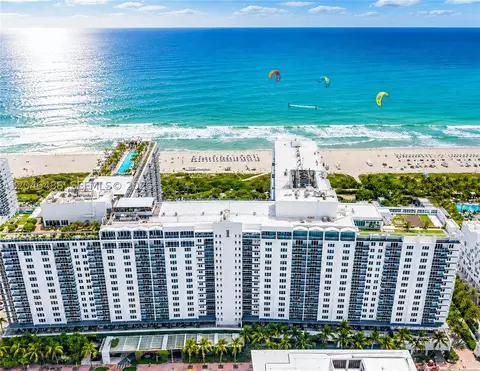 2301 Collins Ave #PH22, Miami Beach, FL 33139