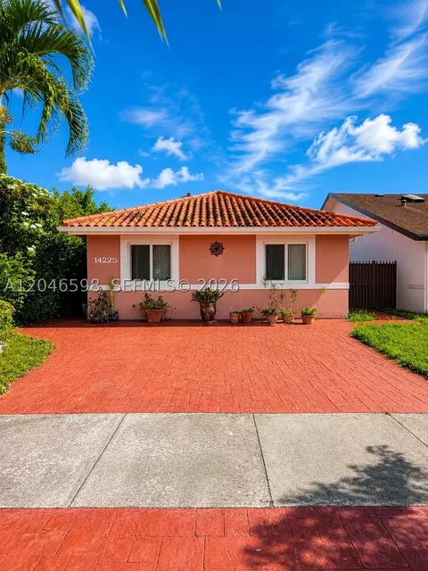 14225 SW 55th St, Miami, FL 33175