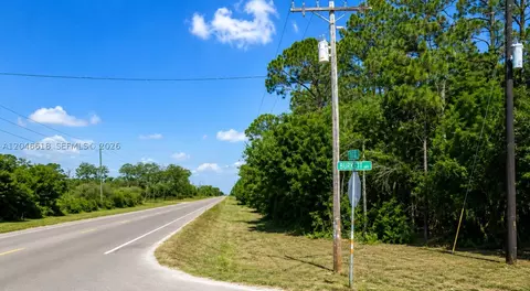 3202 Sr 66, Sebring, FL 33185 photo 2